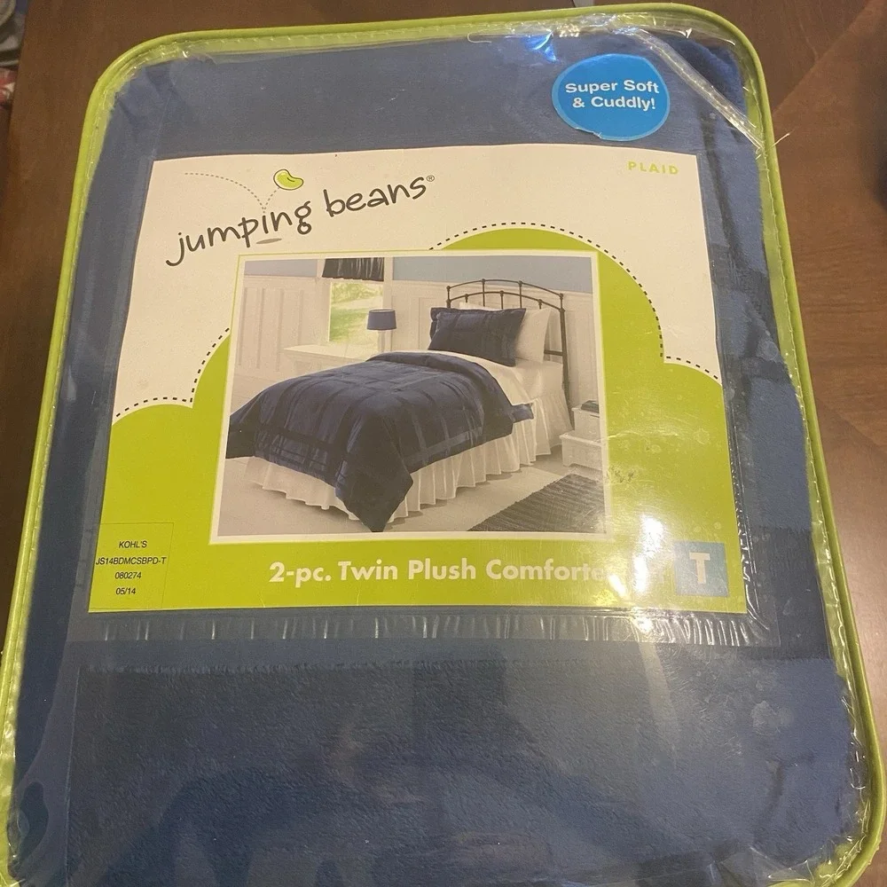 NEW Twin Plush Comforter Sham 2piece set Navy Blue windowpain Plaid Jumping bean